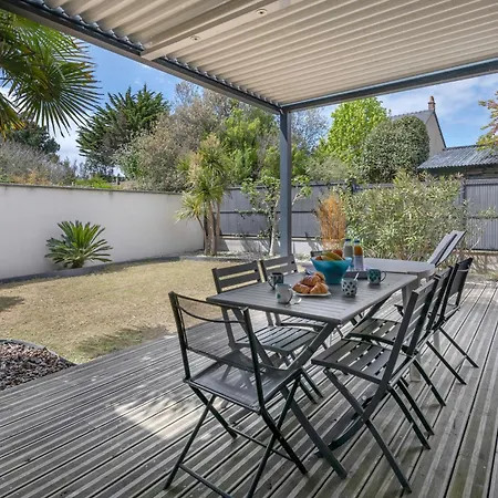 Maison 3 Avec Beau Jardin A ゲランド