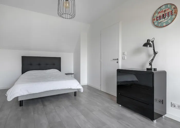 Maison 3 Avec Beau Jardin A 別荘